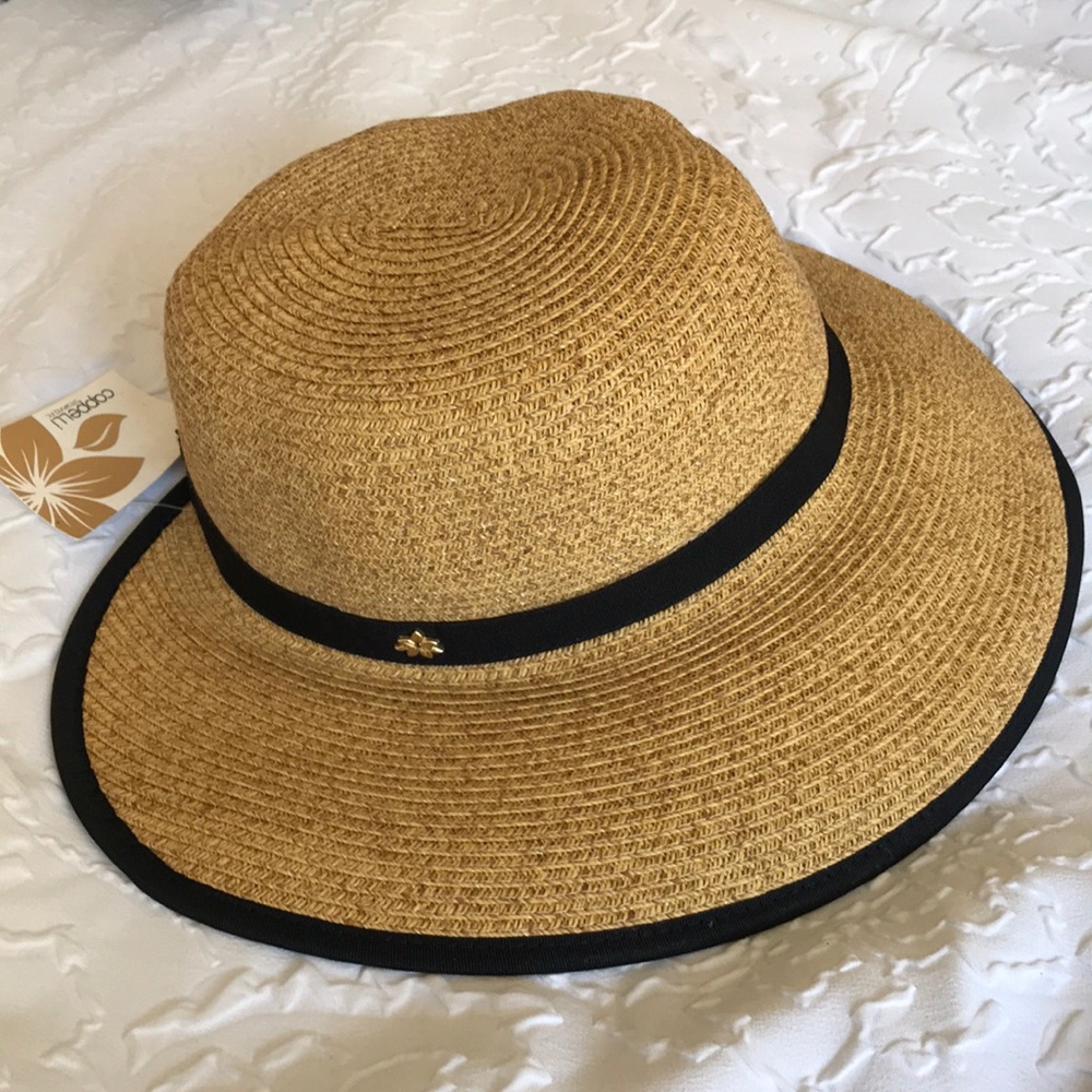 Floppy Hat - Picture 2 of 5